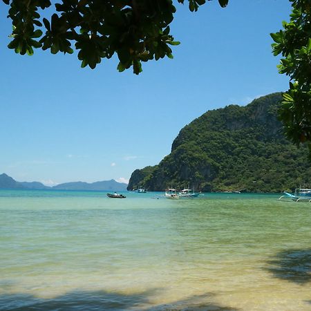 El Nido Mahogany Beach Exterior photo
